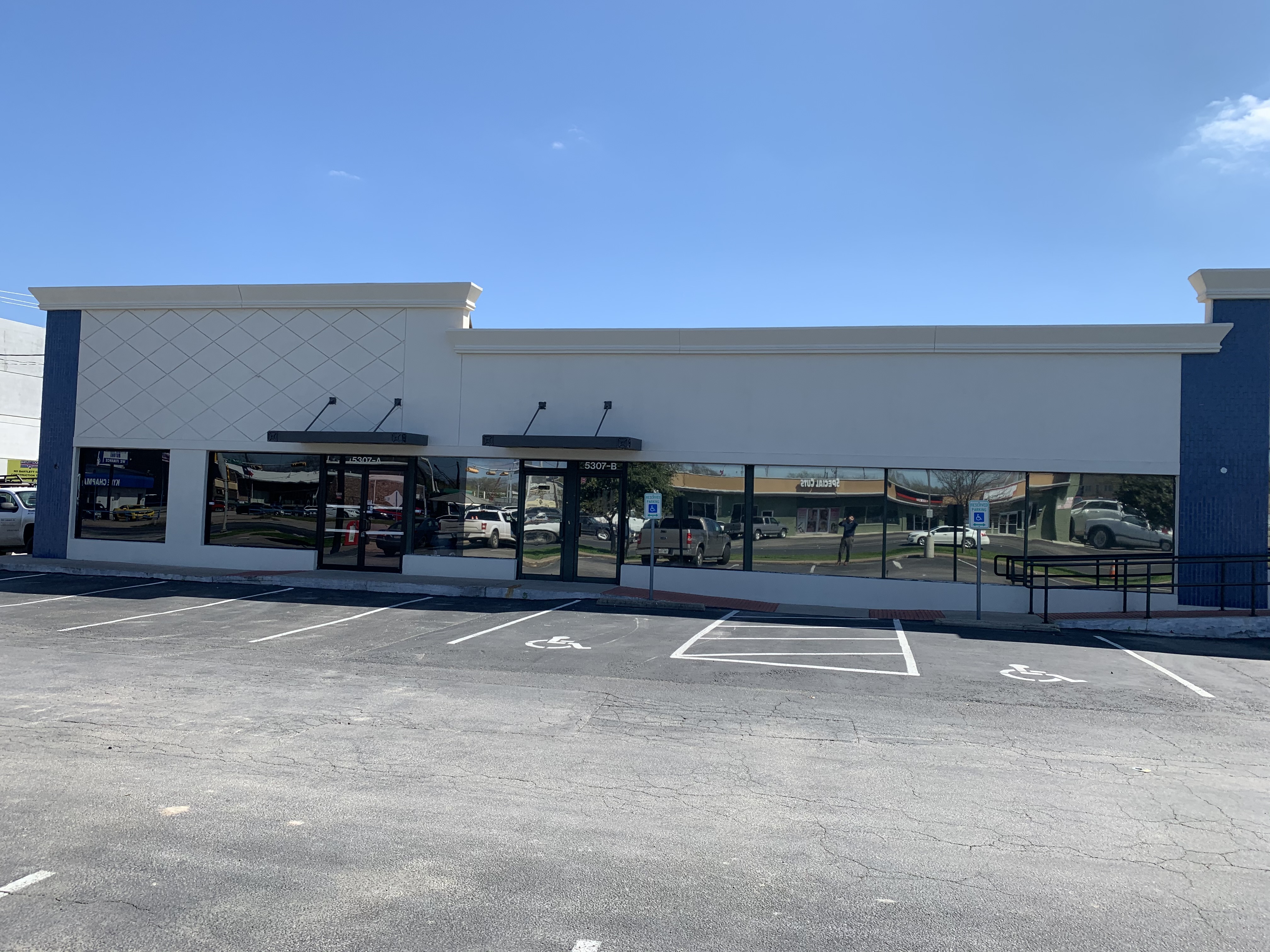 Tarantino 5307 Airport Blvd Austin, Texas